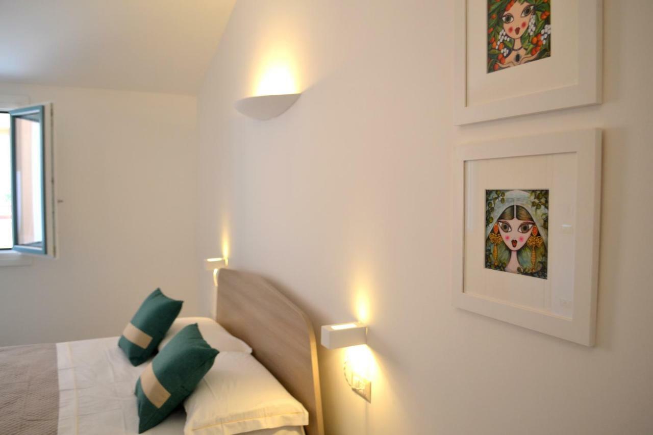 Hotel Domo'E Sorres Olbia Esterno foto