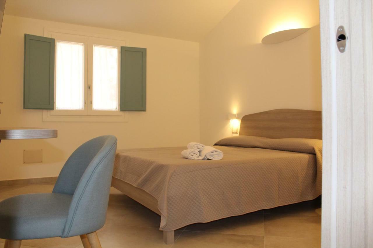 Hotel Domo'E Sorres Olbia Esterno foto