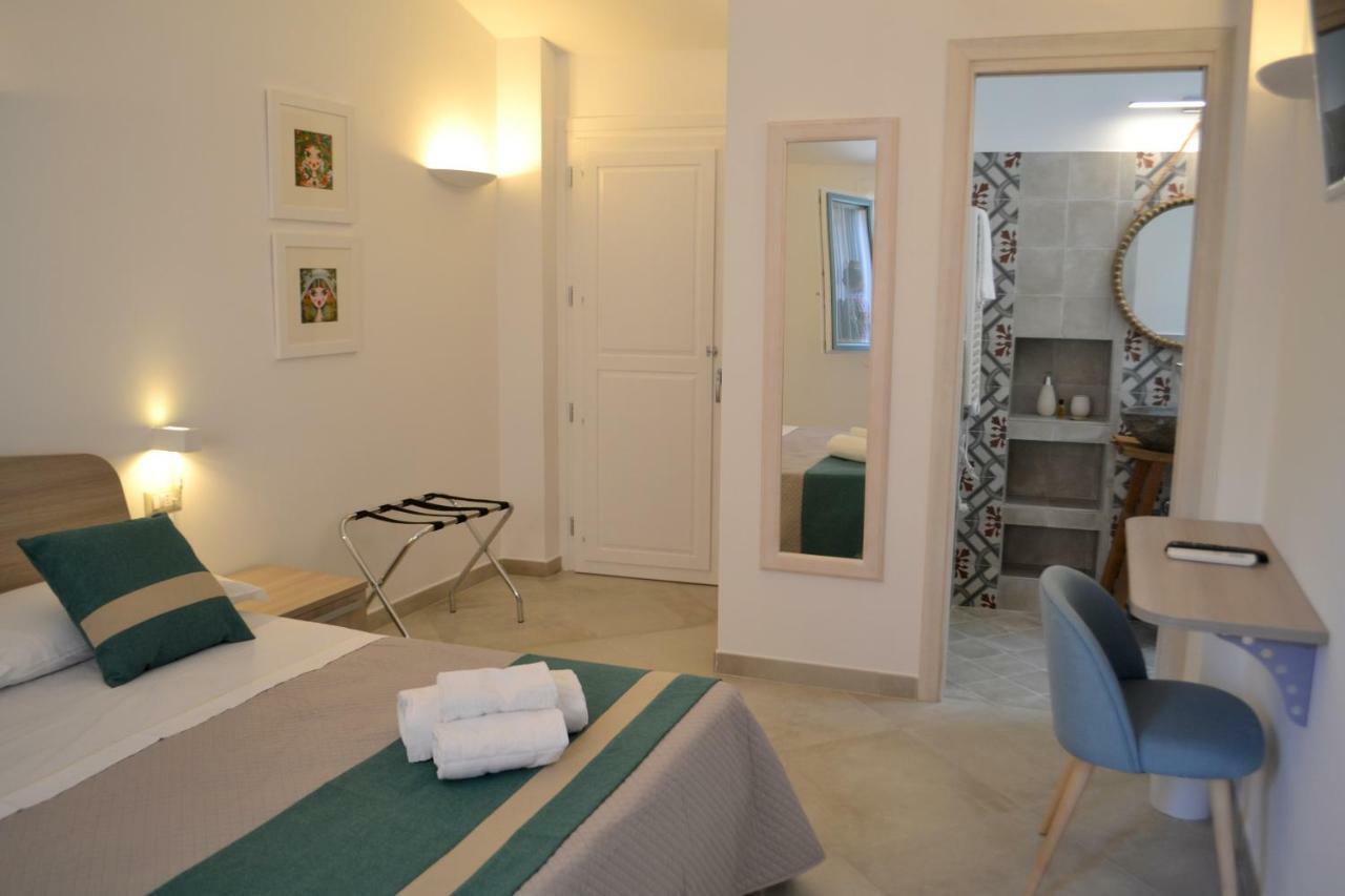 Hotel Domo'E Sorres Olbia Esterno foto