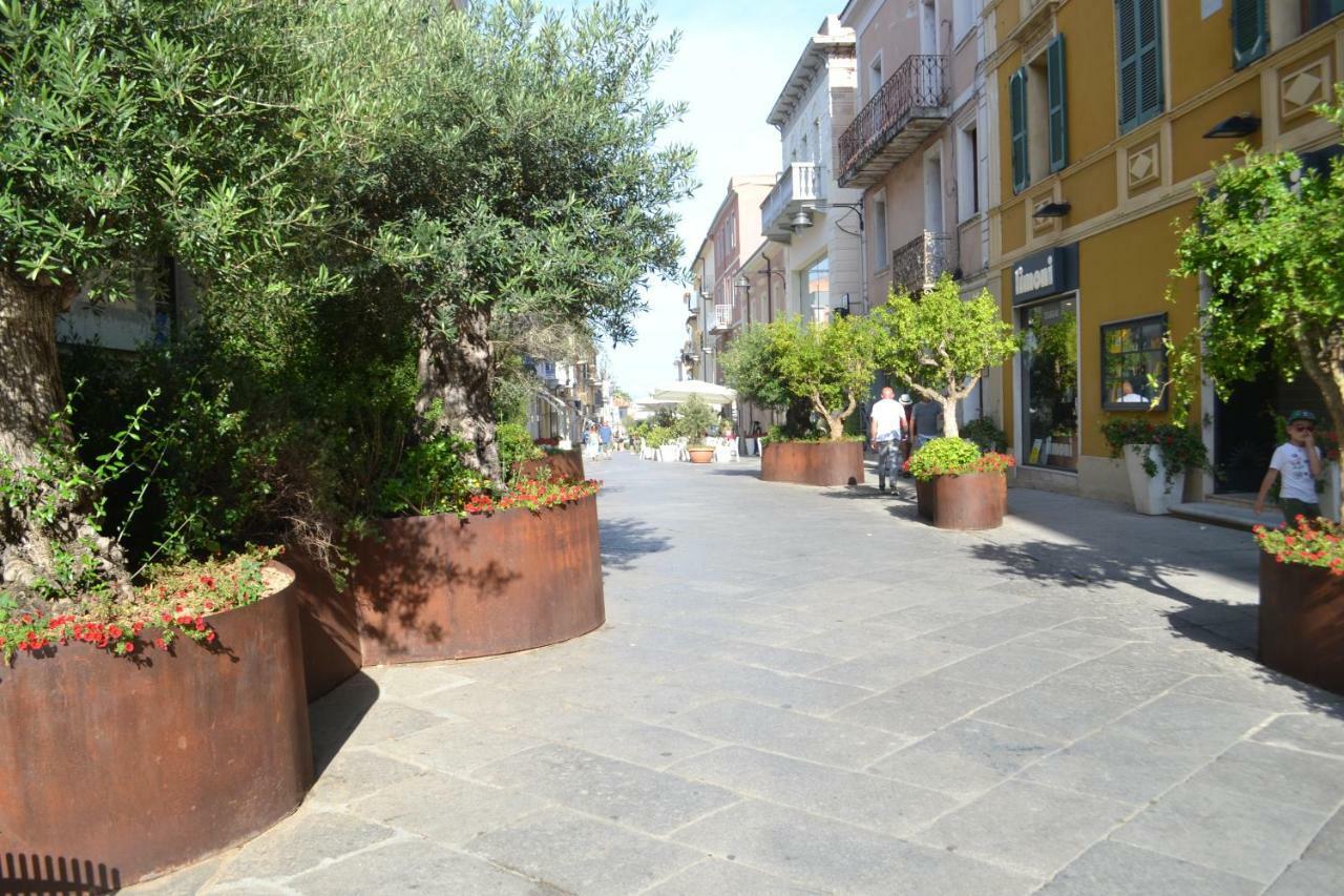 Hotel Domo'E Sorres Olbia Esterno foto